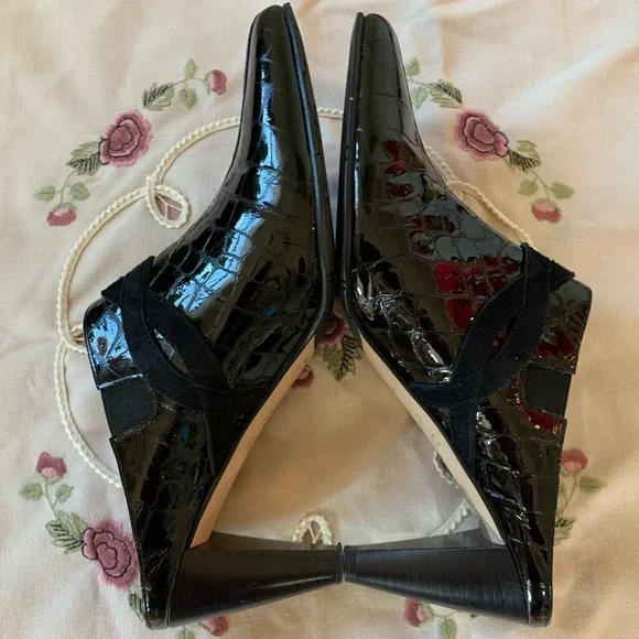 Brighton Leather Romeo Mules - Picture 5 of 12